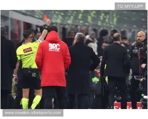 都灵2-0领先AC米兰，萨帕塔反击破门震撼主场